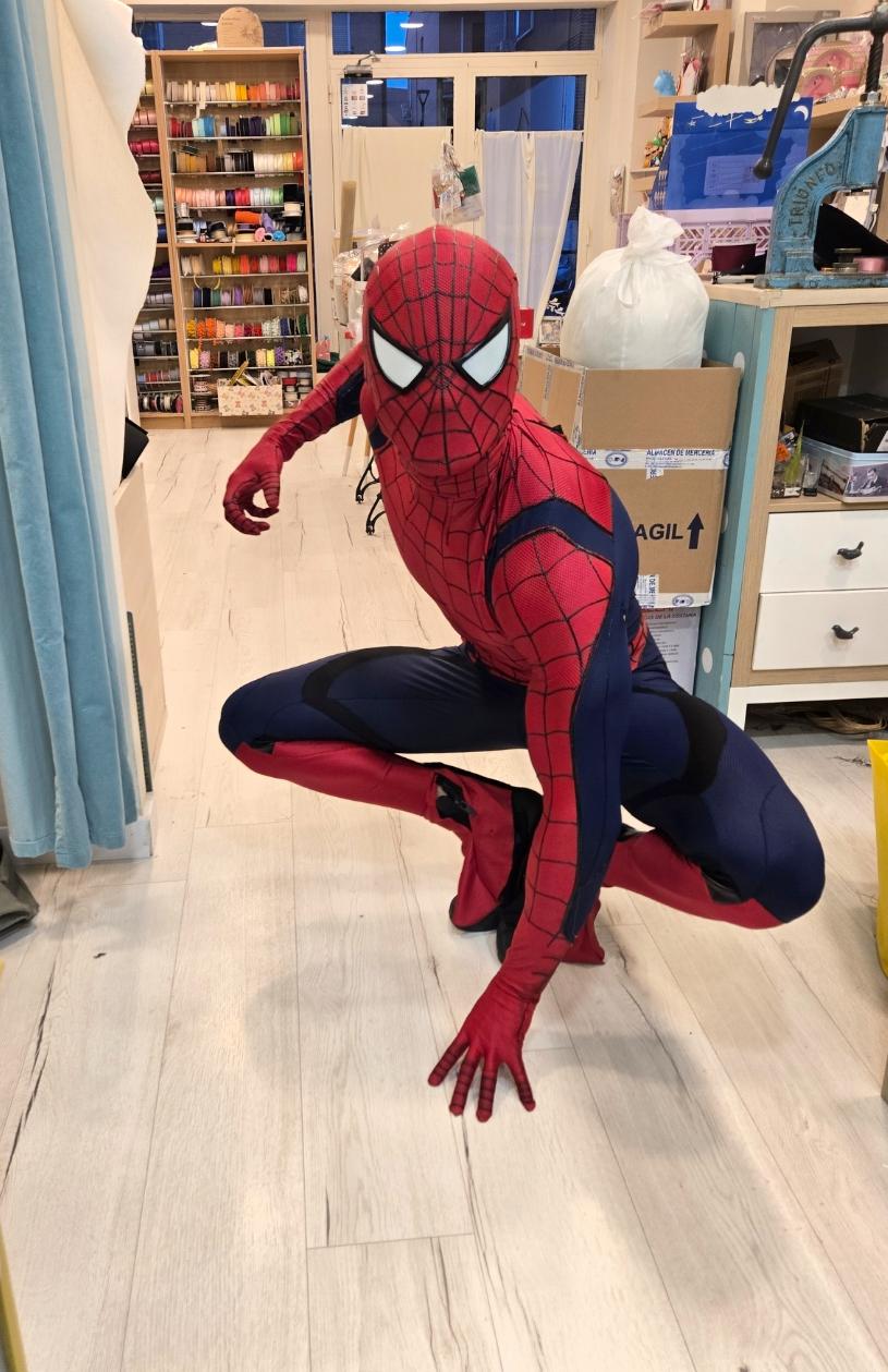 Disfraz de Spiderman hecho a medida en Gomgomi